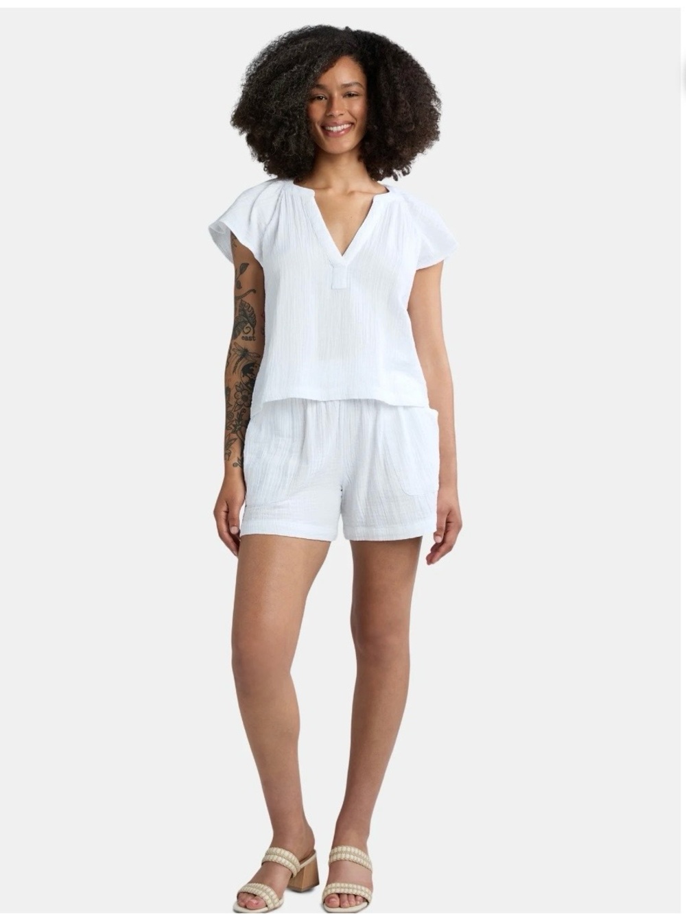 Time & Tru NWT White Two-Piece Gauze Top & Shorts Set